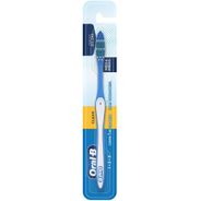 Escova Dental Oral-B Classic Limpeza Brilhante - 1 Unidade