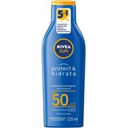 NIVEA SUN Protetor Solar Protect & Hidrata FPS 50 125ml - Com toque seco, rápida absorção e resistente à água, esse prot